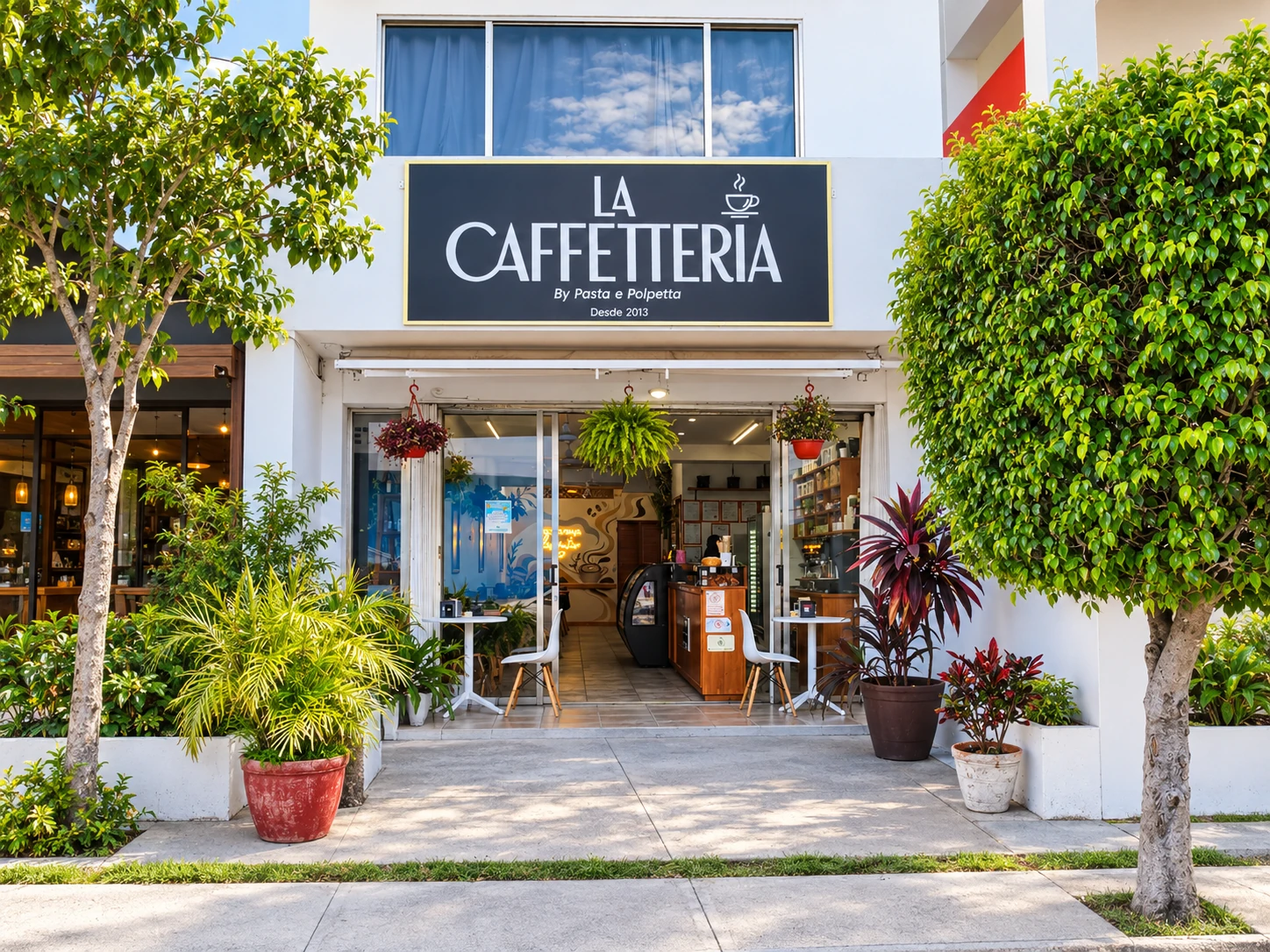 Entrada de La Caffetteria en Avenida 40, Playa del Carmen